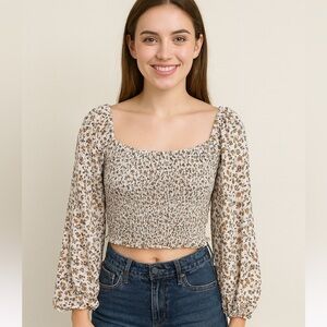 Floral Bell Sleeved Crop Top Blouse